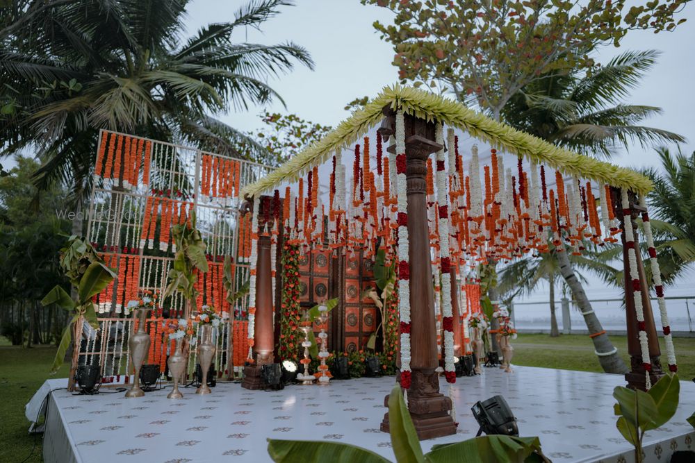 Photo From Shades of south - By The Wedding Experience - Decor