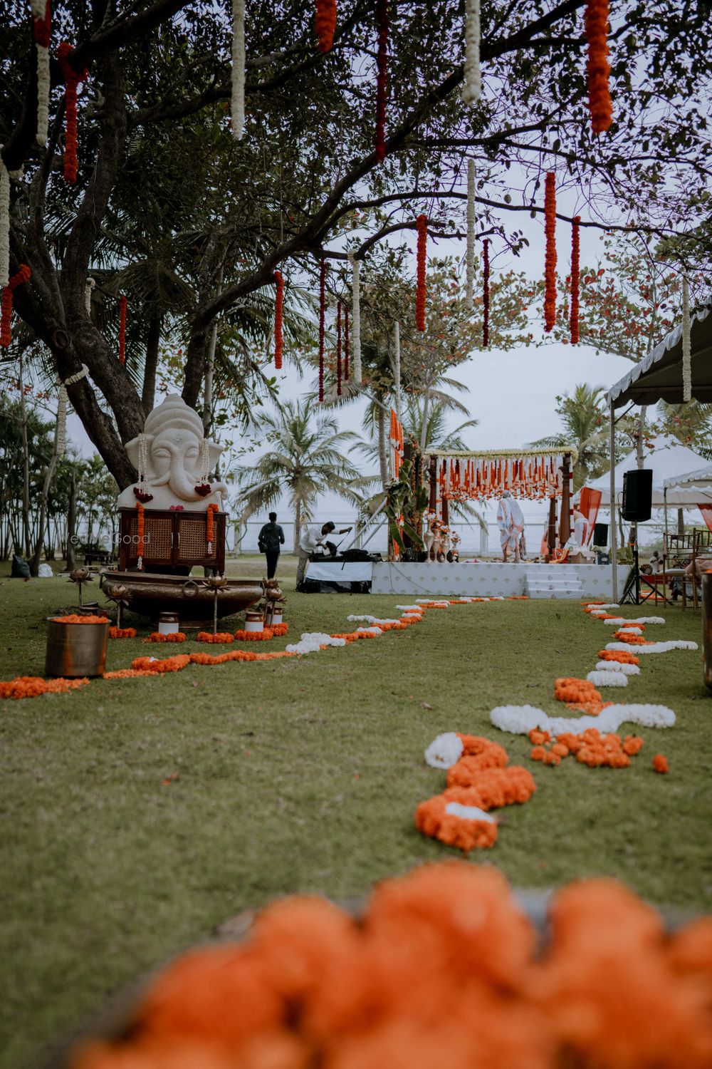 Photo From Shades of south - By The Wedding Experience - Decor