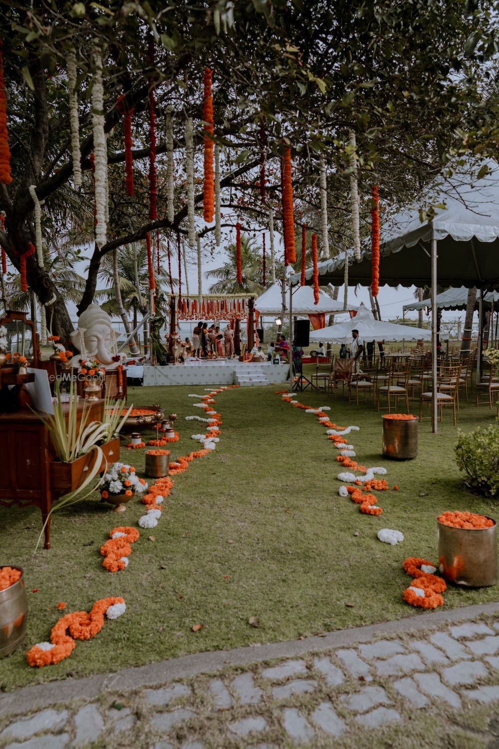 Photo From Shades of south - By The Wedding Experience - Decor