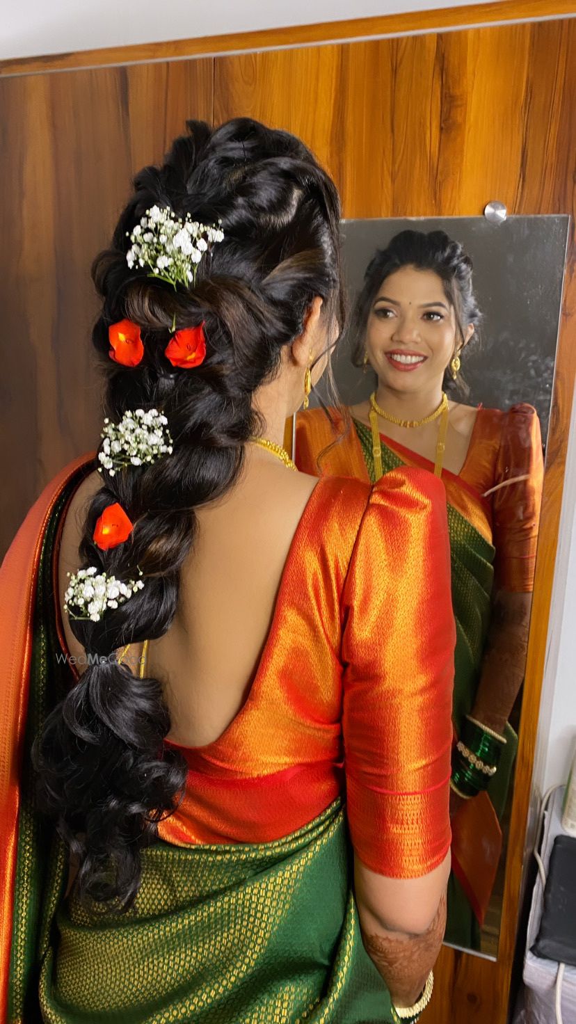 Photo From Bride Aarti - By Nikita Kumavat Makeovers