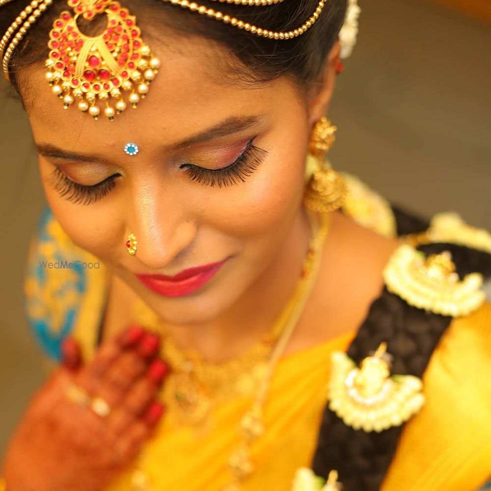 Photo From Vidya Wedding Makeup - By Parul Khattar Makeup Artist