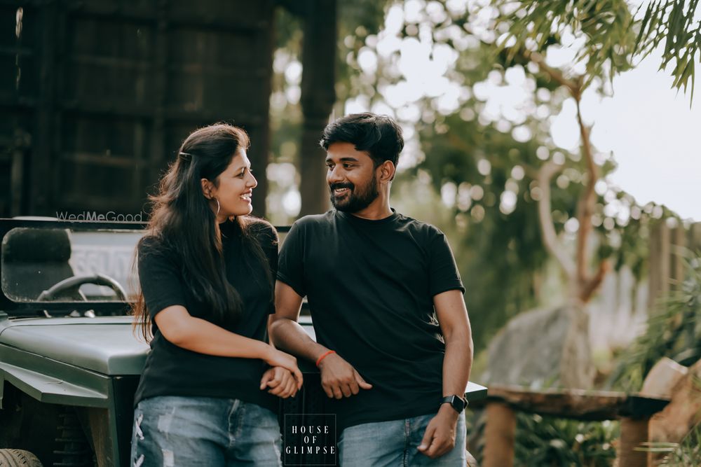 Photo From MAYURI & VISHWAS PRE-WEDDING GLIMPSE - By House of Glimpse Photography