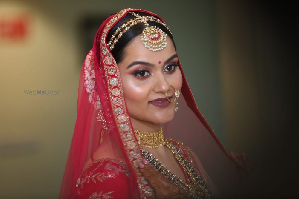 Photo From Surabhi s Bridal Look - By Makeup and Beyond by Apurva