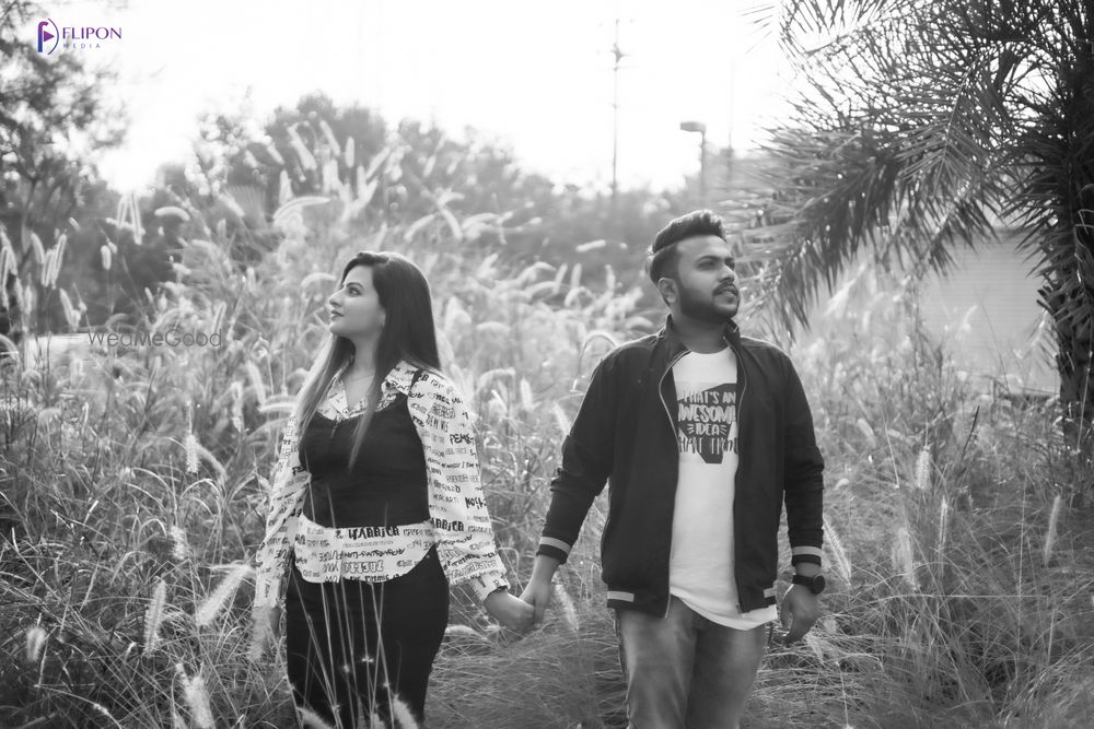 Photo From Ayush & Kartika - By FlipOn Media - Pre Wedding Photography