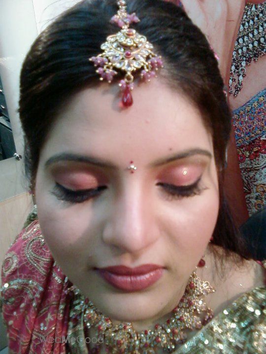 Photo From Light Makeup - By Kanika Issar - Makeup Artist