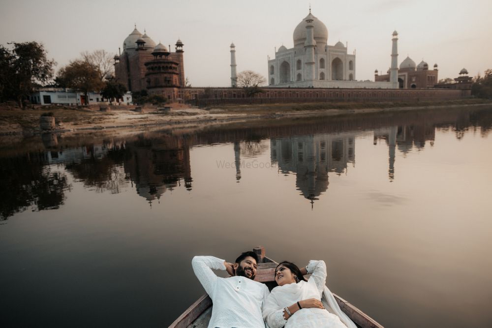 Photo From Foram & Sumeet - Beautiful Post wedding - By The Moment by Foram