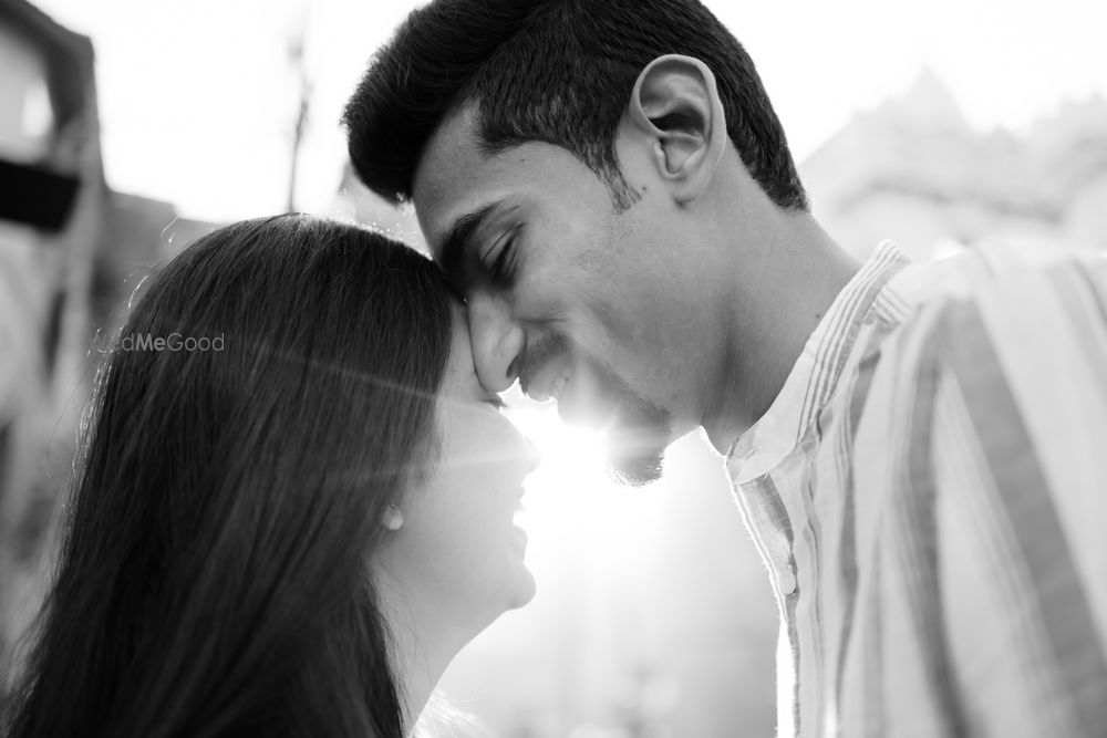 Photo From Jay & Rajvi | 2023 | Prewedding - By Theweddinglight.in