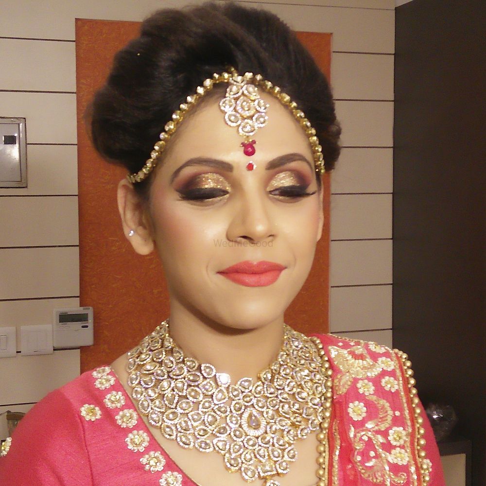 Photo From Kanak The Bride - By Makeup by Dimple Mehra