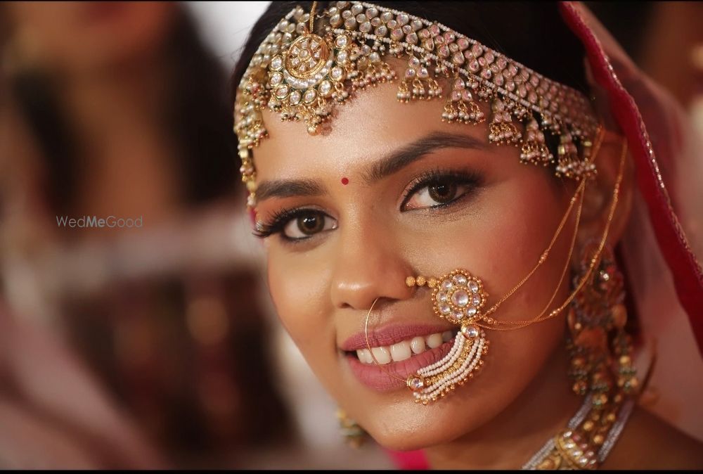 Photo From Bride Prachi - By Manisha Dhaliya Makeover