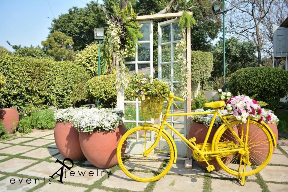 Photo of bicycle prop