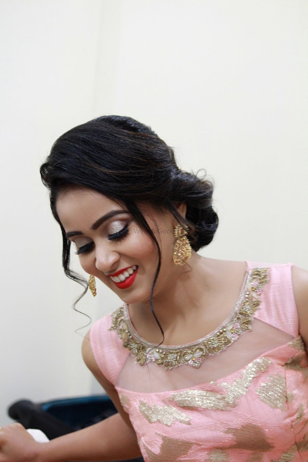 Photo From Rashmi... Airbrush makeup look - By Jayshree Makeup and Hair Designer