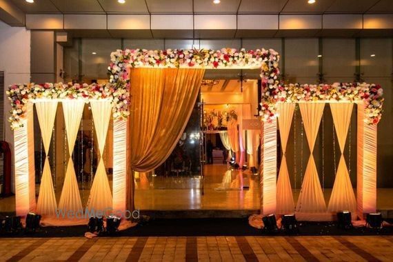 Photo From Entrance decor - By Rising Sun Event & Decor- Decorator