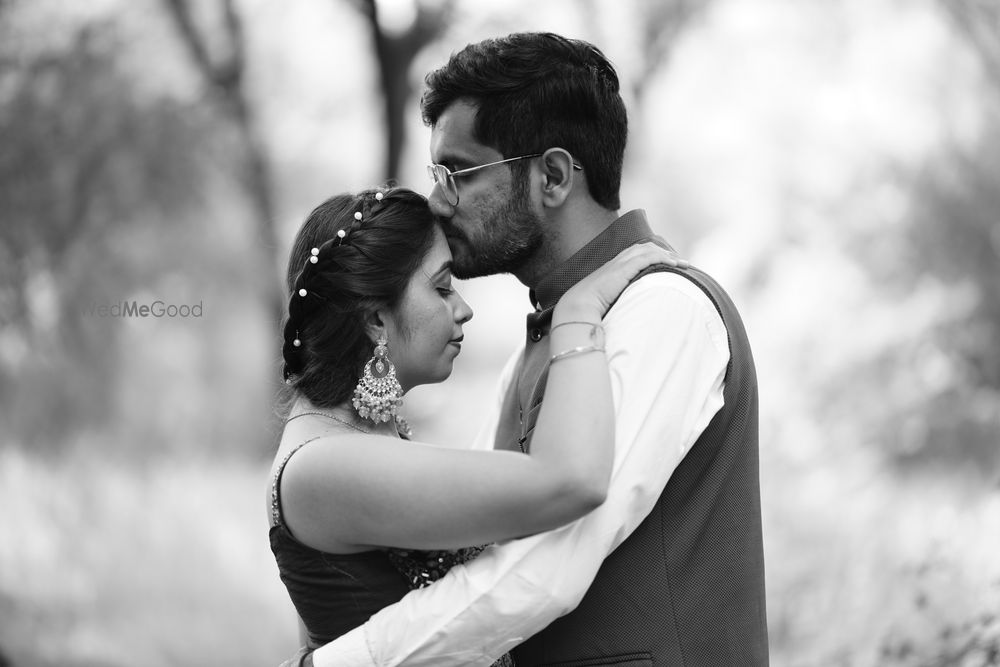 Photo From Ahmedabad prewedding - By Shivay Photography