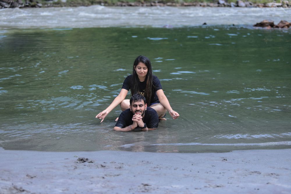 Photo From pre-wedding - By Studio Av Film's