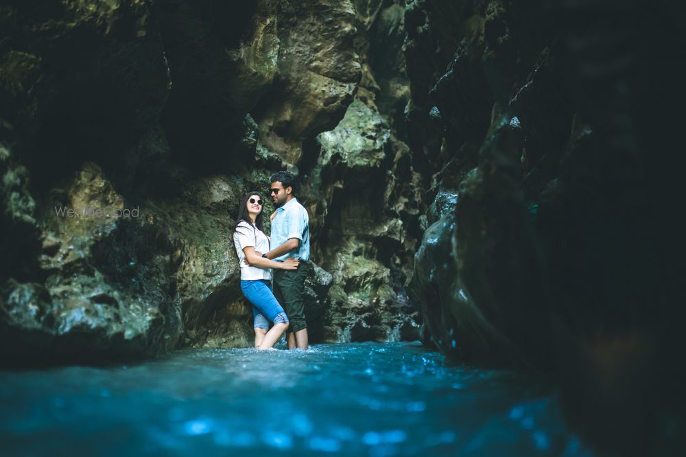 Photo From Puneet & Shivani / Prewedding (Mussoorie) - By Vinayakaa Production