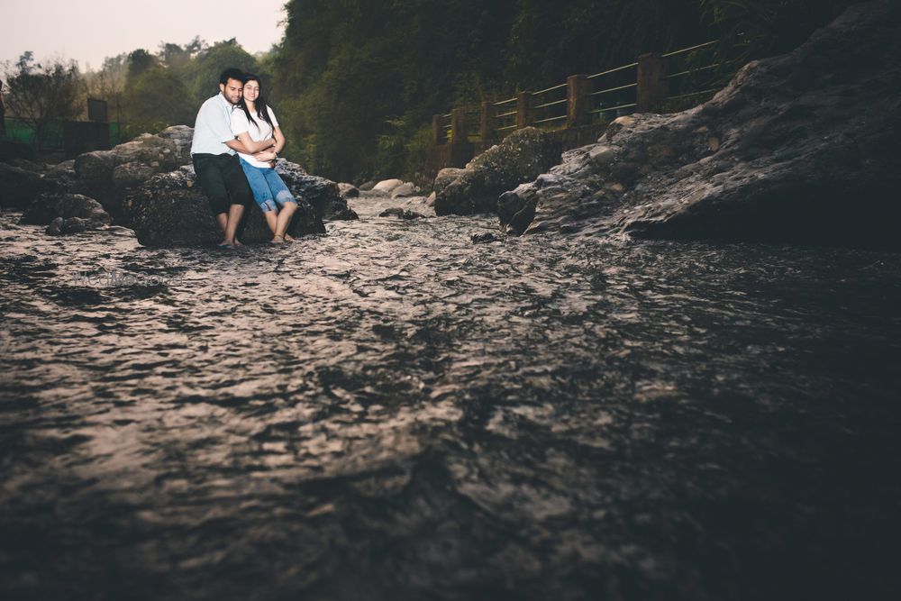 Photo From Puneet & Shivani / Prewedding (Mussoorie) - By Vinayakaa Production