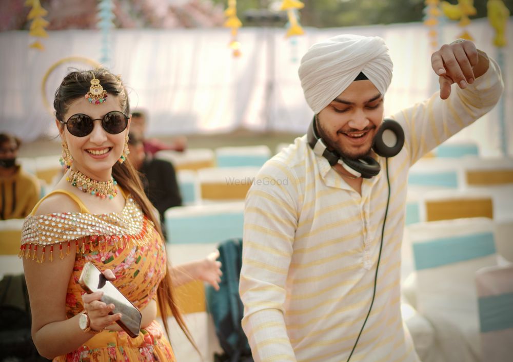 Photo From The Perfect Pair- Haldi and Pool Party - By Anchor Rose Chhabra