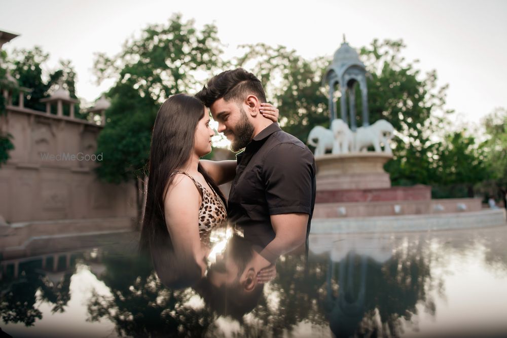 Photo From Asha & Manish / prewedding (Jaipur) - By Vinayakaa Production