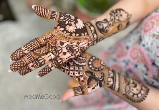 Photo From 2023 albums - By Piku Mehndi Artist