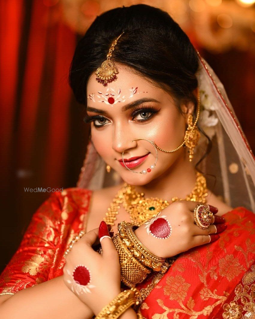 Photo From Bengali Bride ❤️ - By Dolly's Makeover & Academy