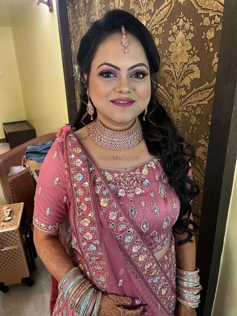 Photo From Heena's engagement and wedding - By Milli's Makeover