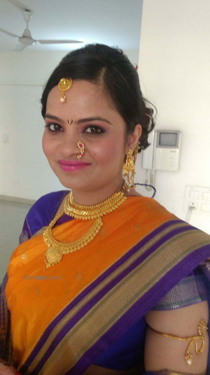 Photo From Shweta in Marathi and Western look ... - By Priti's Makeup Art