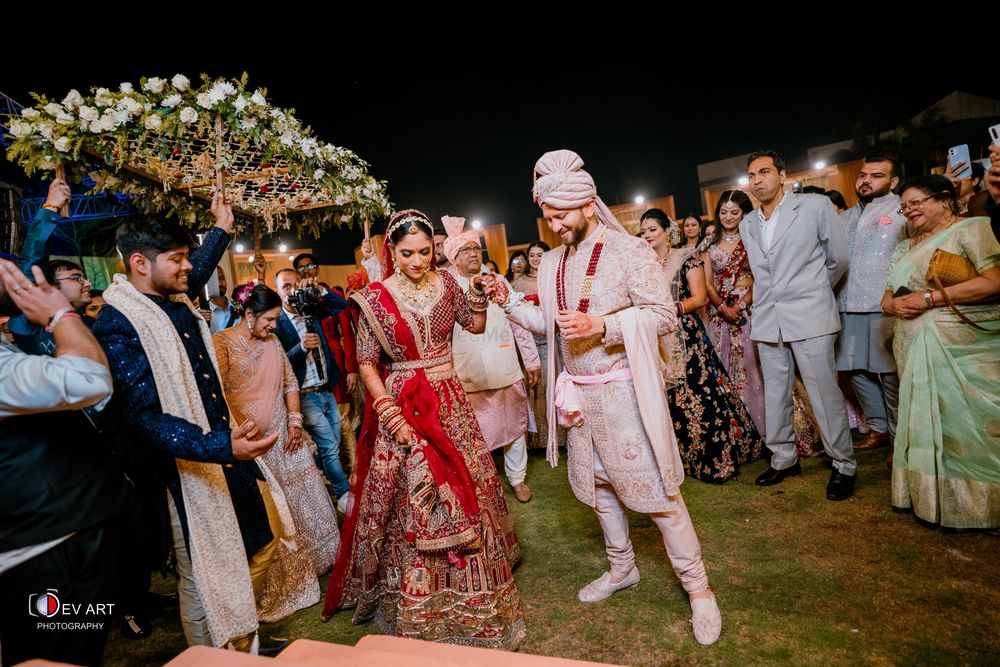 Photo From Kriti + Vikas ( Wedding ) - By Dev Art Photography