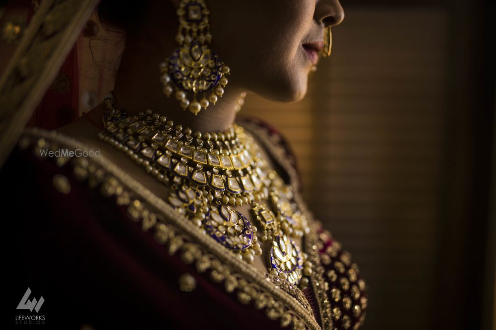 Photo of Pretty bridal necklace shot