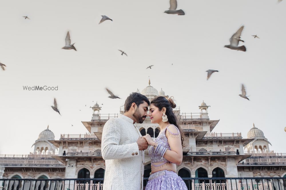 Photo From Akash & Shruti Prewedding - By 24/7 Studio