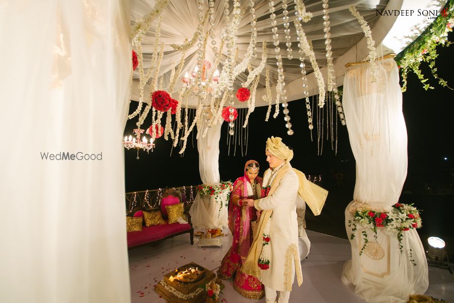 Photo From Gayatri & Chris - Taj Holiday Village Resort - By Navdeep Soni Photography