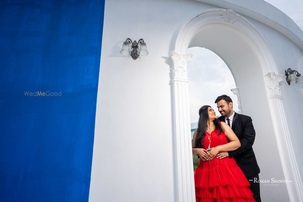 Photo From Aayushi & Rahul : Couple Shoot at Sets in the City - By Rohan Shinde Photography & Films (RSP)