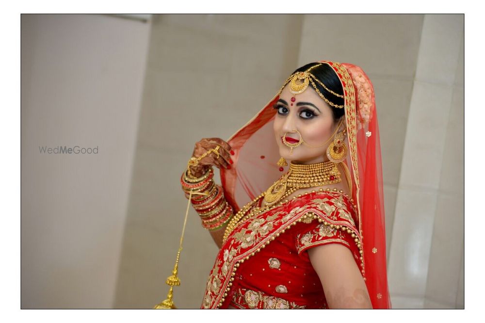 Photo From Bride - Meenakshi - By Nikita Gaur Makeovers