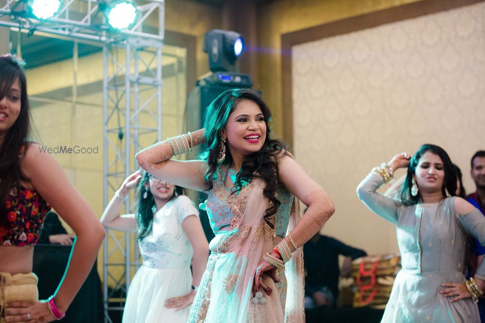 Photo From Ayushi and Adarsh - By Bugzy's Photography