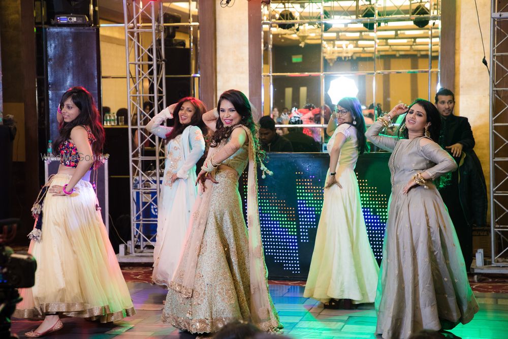 Photo From Ayushi and Adarsh - By Bugzy's Photography