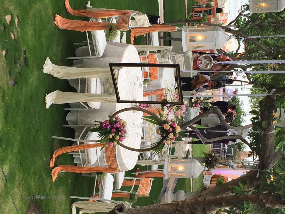 Photo of white and peach decor