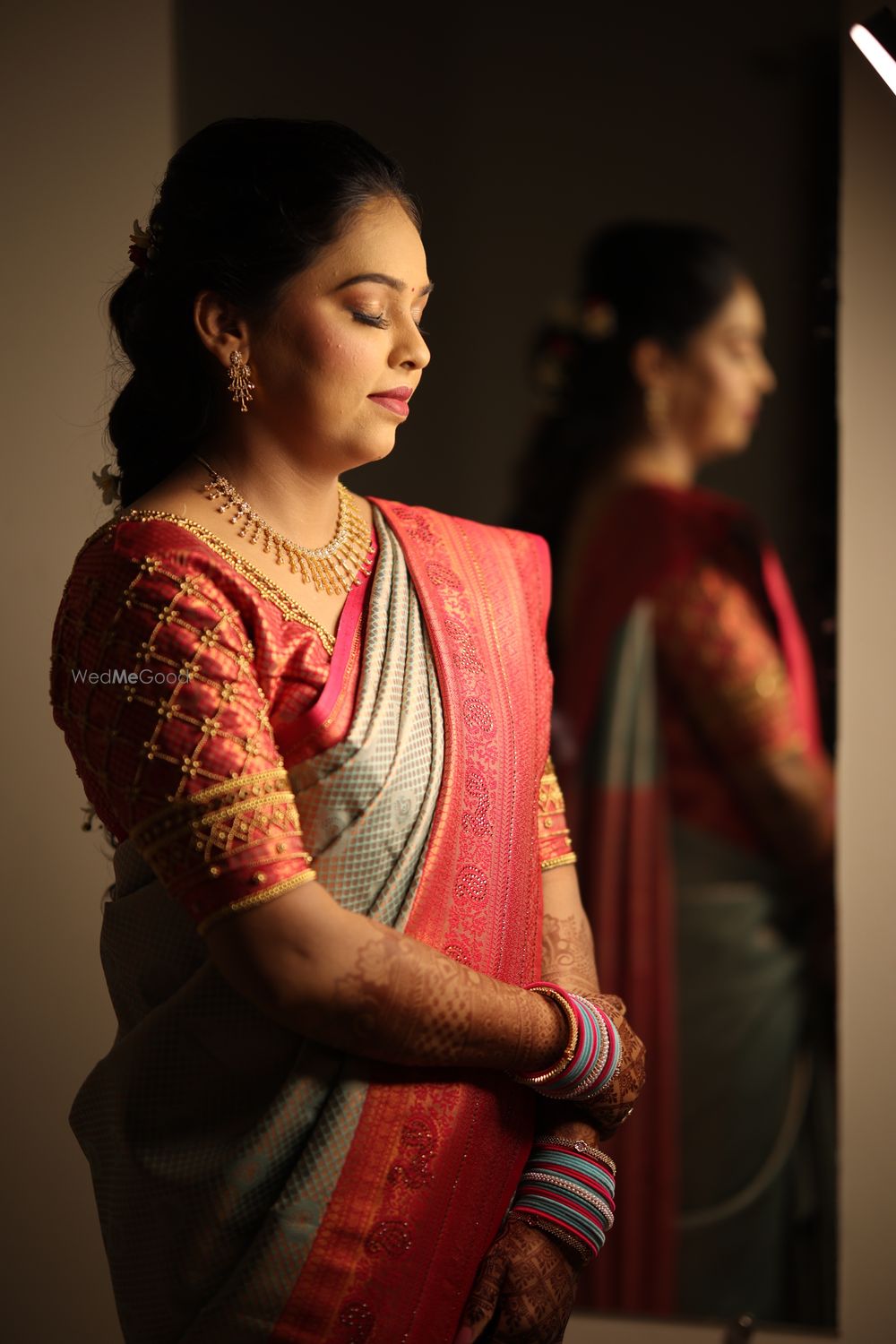 Photo From Bhagyashree Engagement look - By Sonam Trimurti Mua