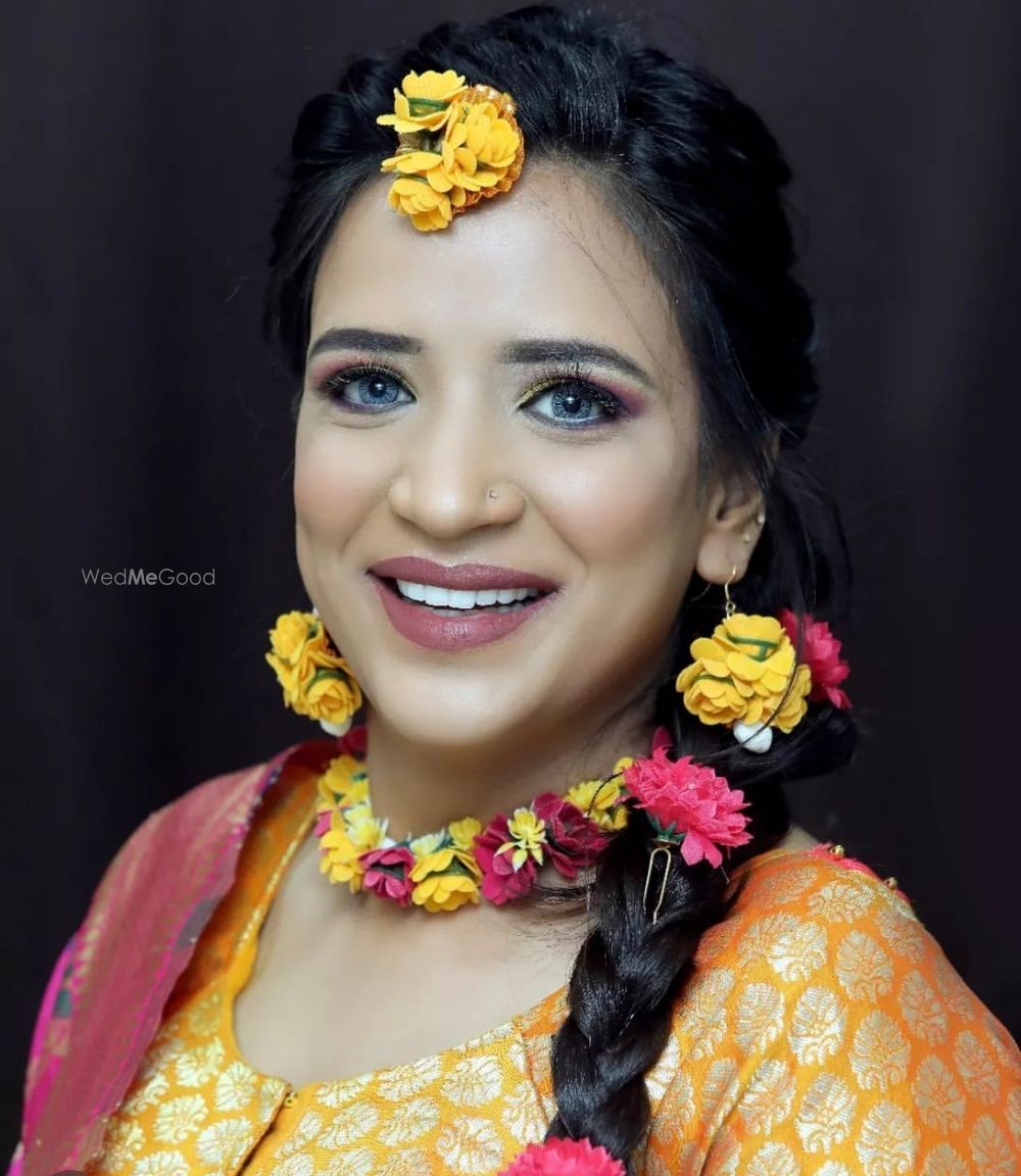 Photo From haldi mehndi makeup - By Makeover by Ragini Jain