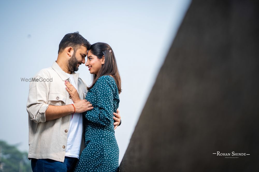 Photo From Siddhi & Akshay : Couple Shoot In South Mumbai - By Rohan Shinde Photography & Films (RSP)