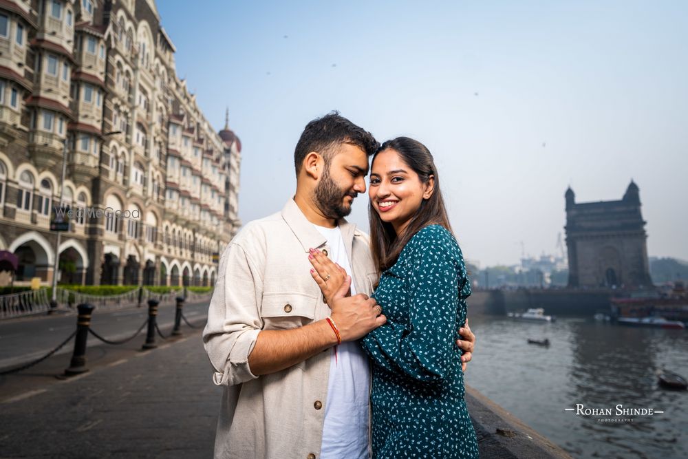 Photo From Siddhi & Akshay : Couple Shoot In South Mumbai - By Rohan Shinde Photography & Films (RSP)