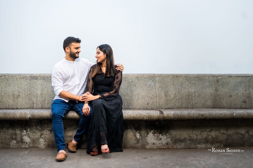 Photo From Siddhi & Akshay : Couple Shoot In South Mumbai - By Rohan Shinde Photography & Films (RSP)