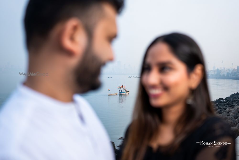 Photo From Siddhi & Akshay : Couple Shoot In South Mumbai - By Rohan Shinde Photography & Films (RSP)