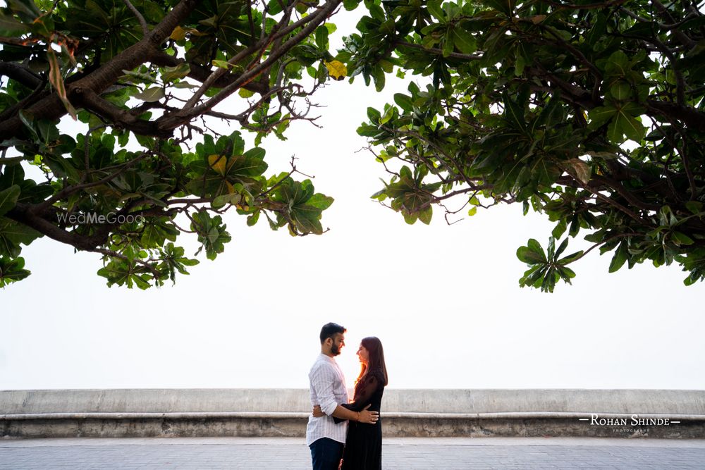 Photo From Siddhi & Akshay : Couple Shoot In South Mumbai - By Rohan Shinde Photography & Films (RSP)