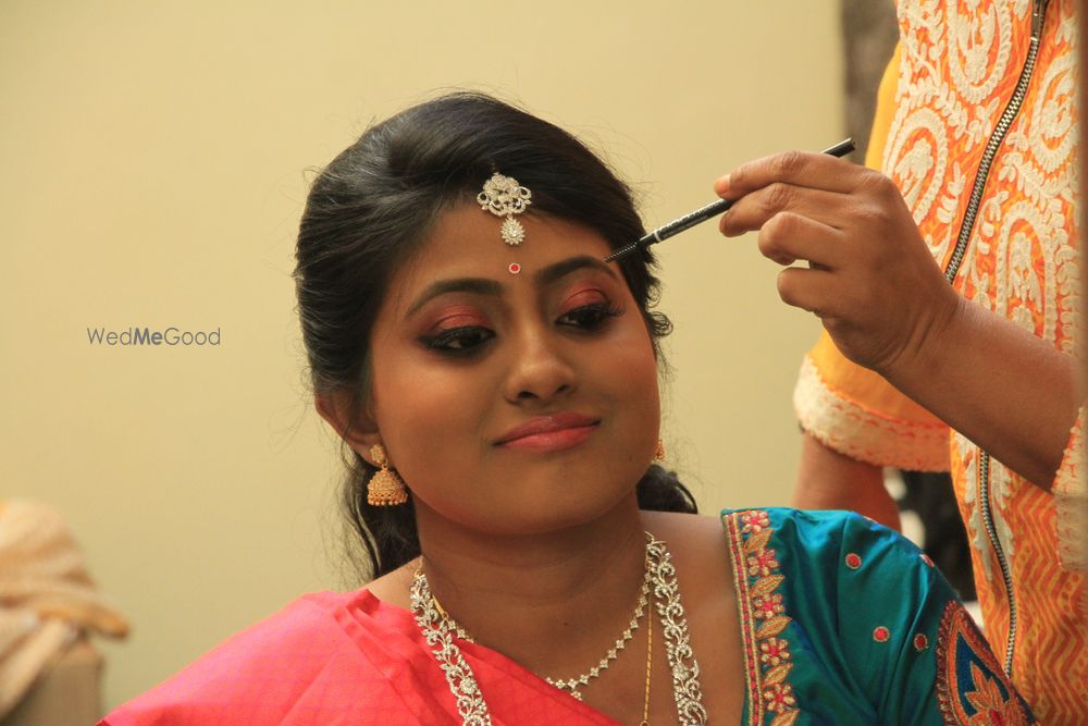 Photo From Gayathri ‘sWedding - By Bridal Makeup by Anushka Salon