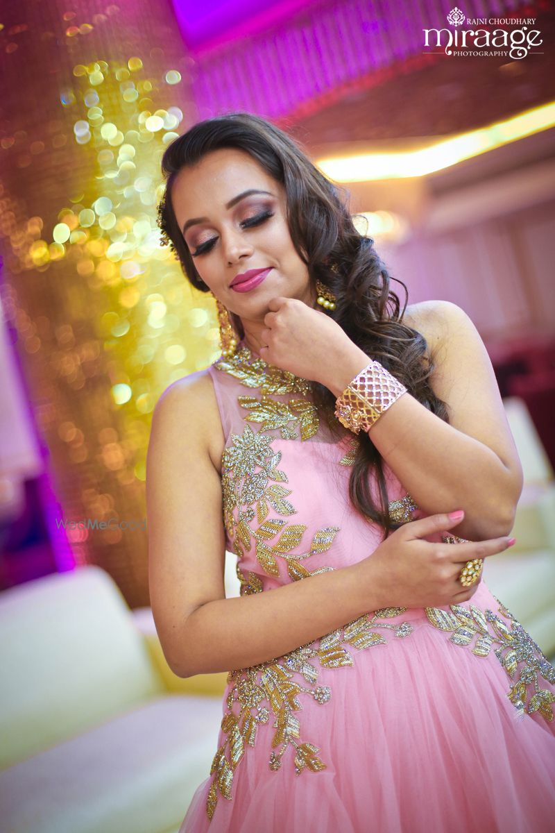 Photo From Aashish & Nishtha Engagement - By Miraage Photography