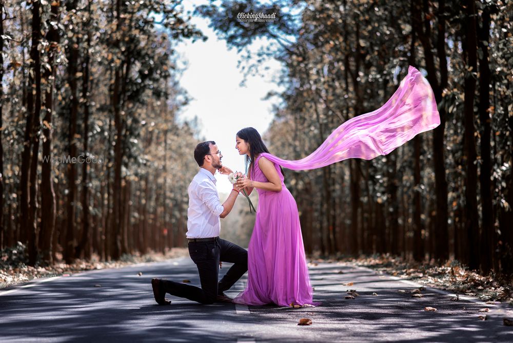 Photo From Prewedding - Shipra x Saurabh - By Clicking Shaadi