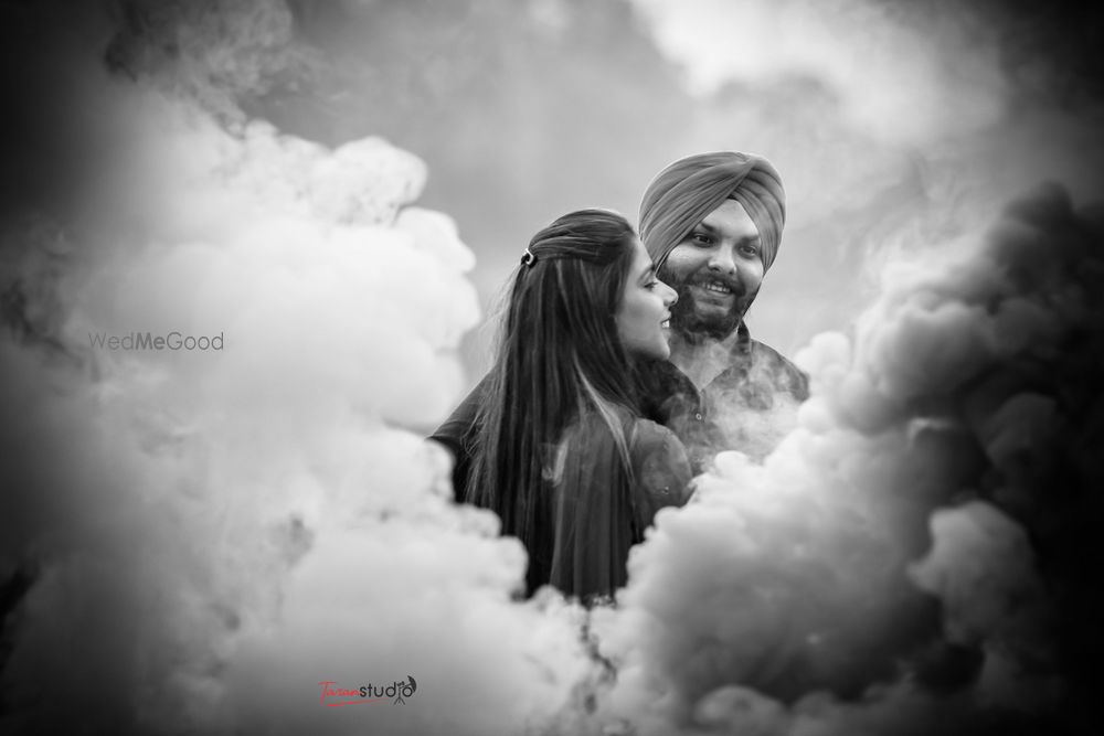 Photo From Pre Wedding Shoot - By Taran Studio