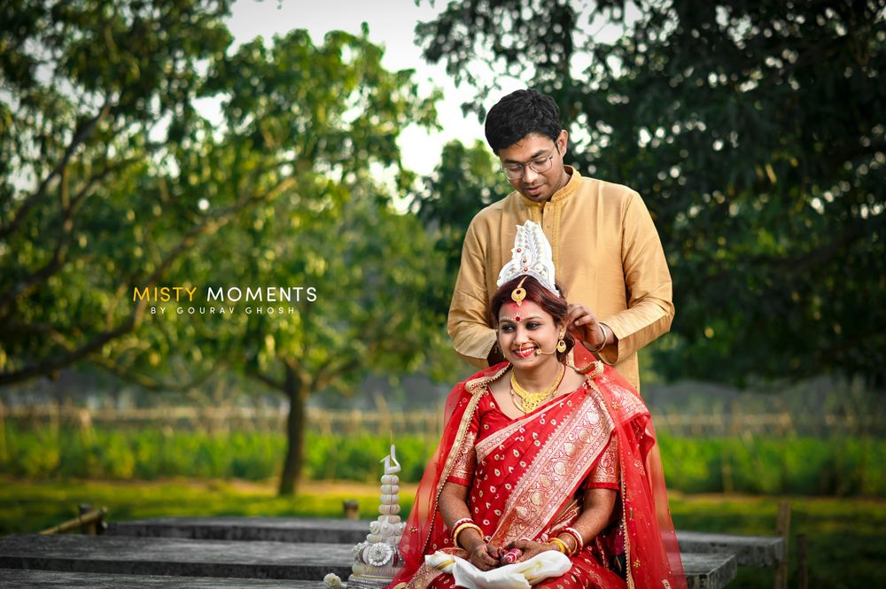 Photo From SOURAV weds MADHURIMA - By Misty Moments