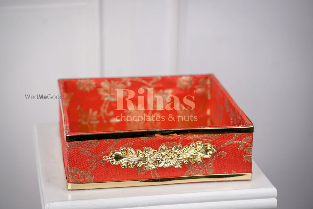 Photo From BASKETS AND HAMPERS - By Rihas Chocolates and Wedding Boxes