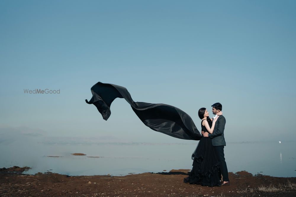 Photo From Prewedding Prashant & Gayatri - By Krew Studio