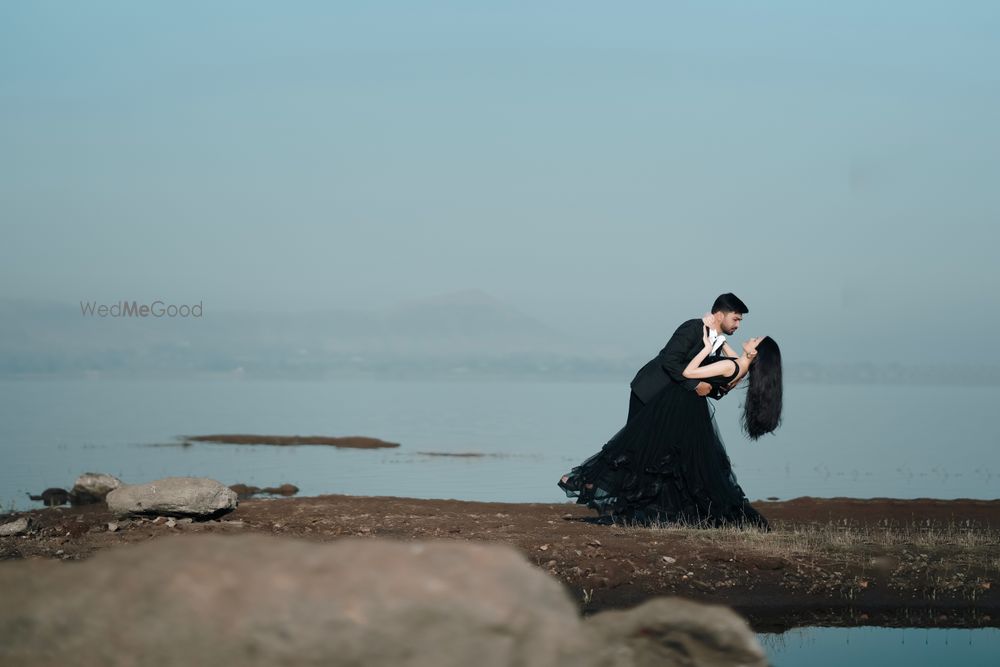 Photo From Prewedding Prashant & Gayatri - By Krew Studio